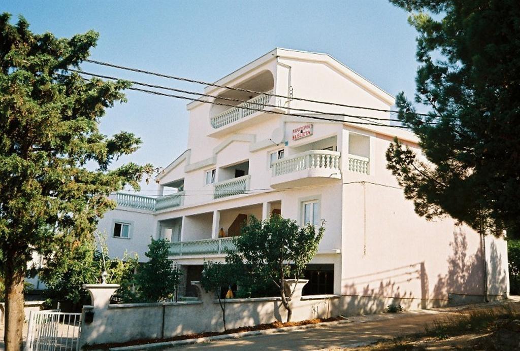 Apartment Busljeta ستاريغغاد باكلينتسا المظهر الخارجي الصورة