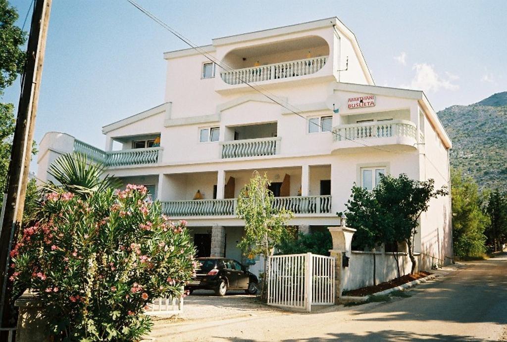 Apartment Busljeta ستاريغغاد باكلينتسا المظهر الخارجي الصورة
